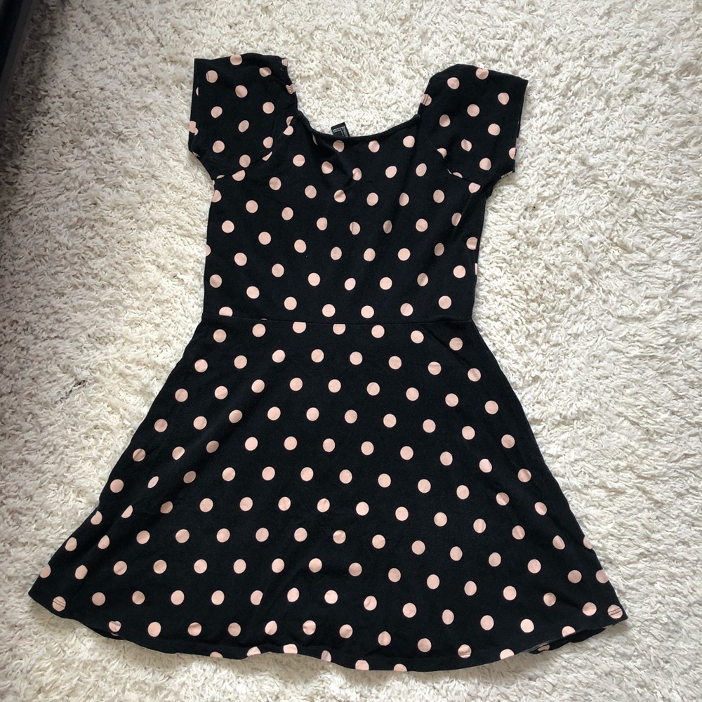 Pokadot dress - Picture 2 of 4